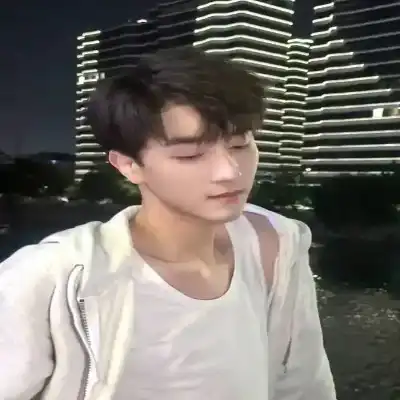 卢宝悦